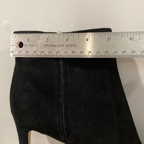 SAM Edelman Black Karen Suede Pointed Toe Ankle Boot Size 10 - Picture 11 of 11